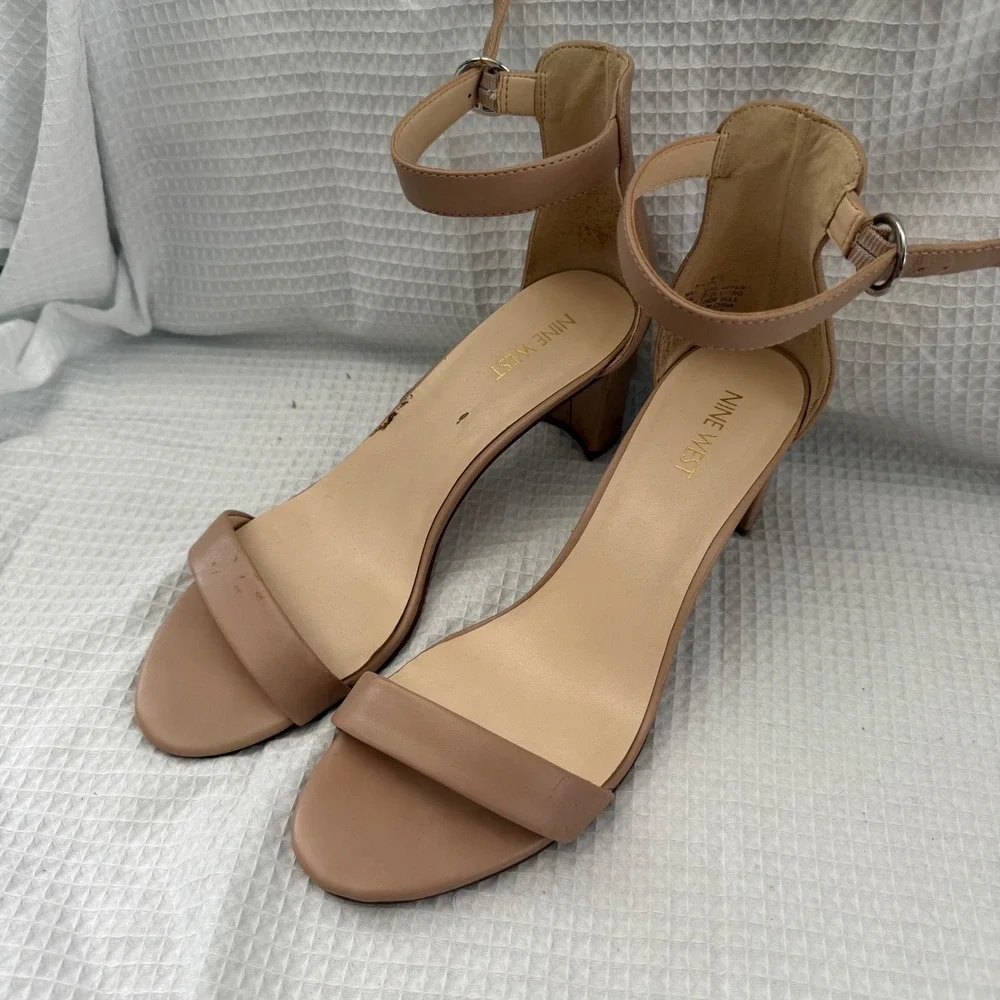 Nine West NW7PERSIST Nude Block Heel Ankle Strap Sandals Womens 9.5M